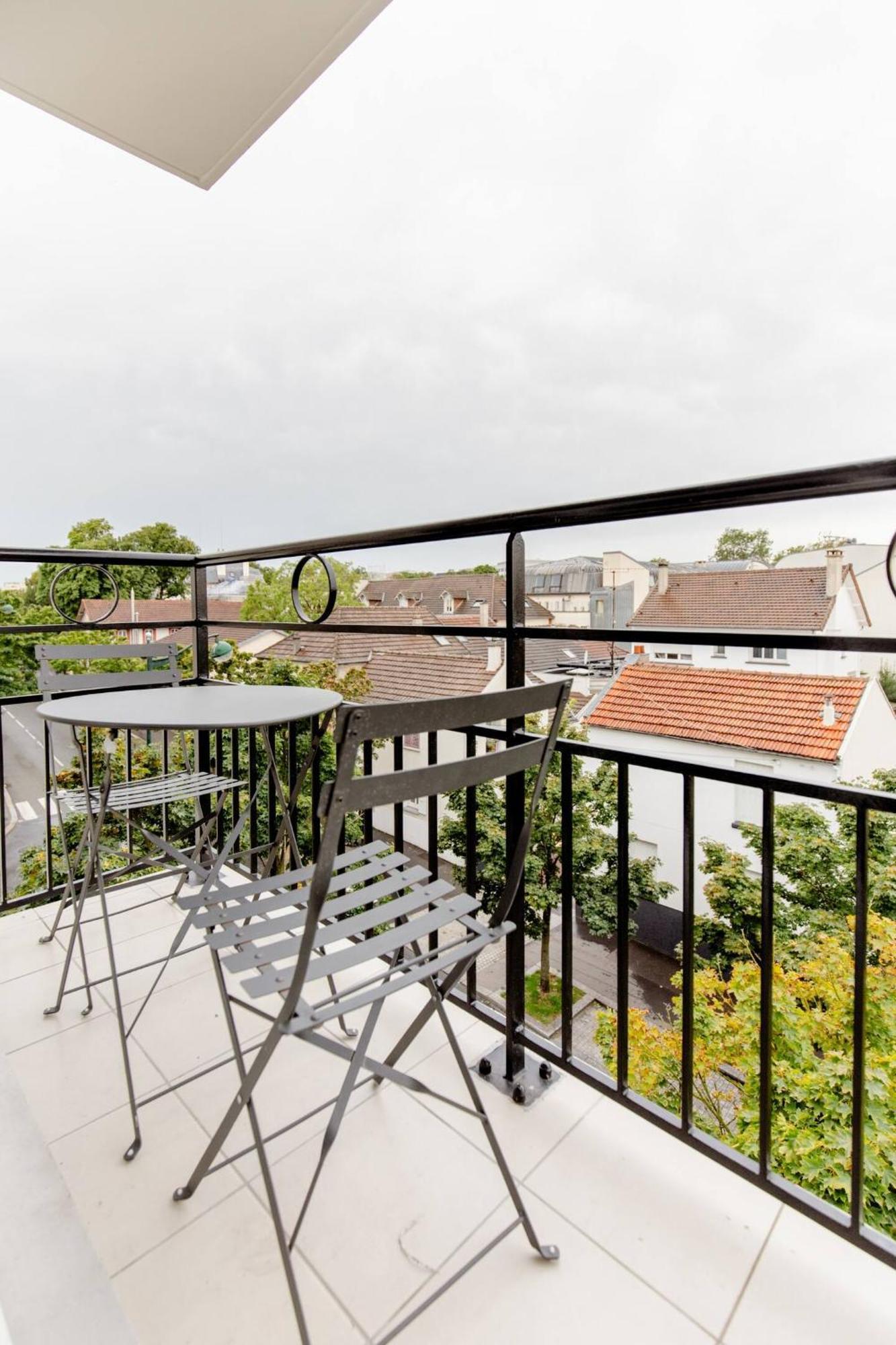 Artist Retreat Apartment Noisy-le-Grand ภายนอก รูปภาพ